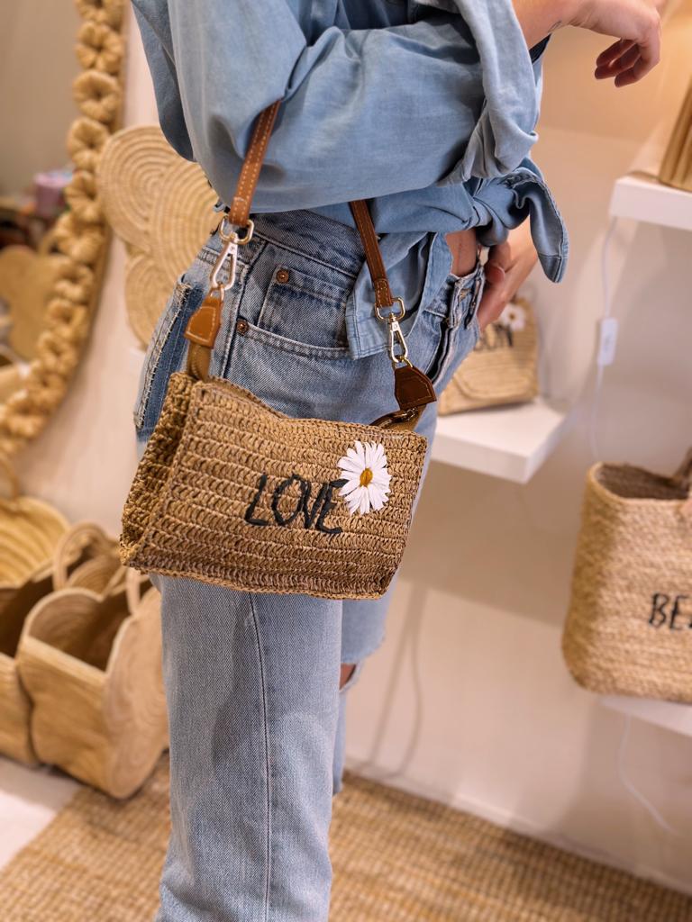 CLUTCH BAG